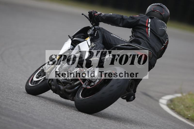 /Archiv-2023/47 24.07.2023 Track Day Motos Dario - Moto Club Anneau du Rhin/10